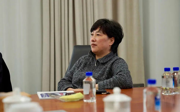 松江区企业联合会暨外商投资协会秘书长胡文萍率企业家代表团考察KGK 