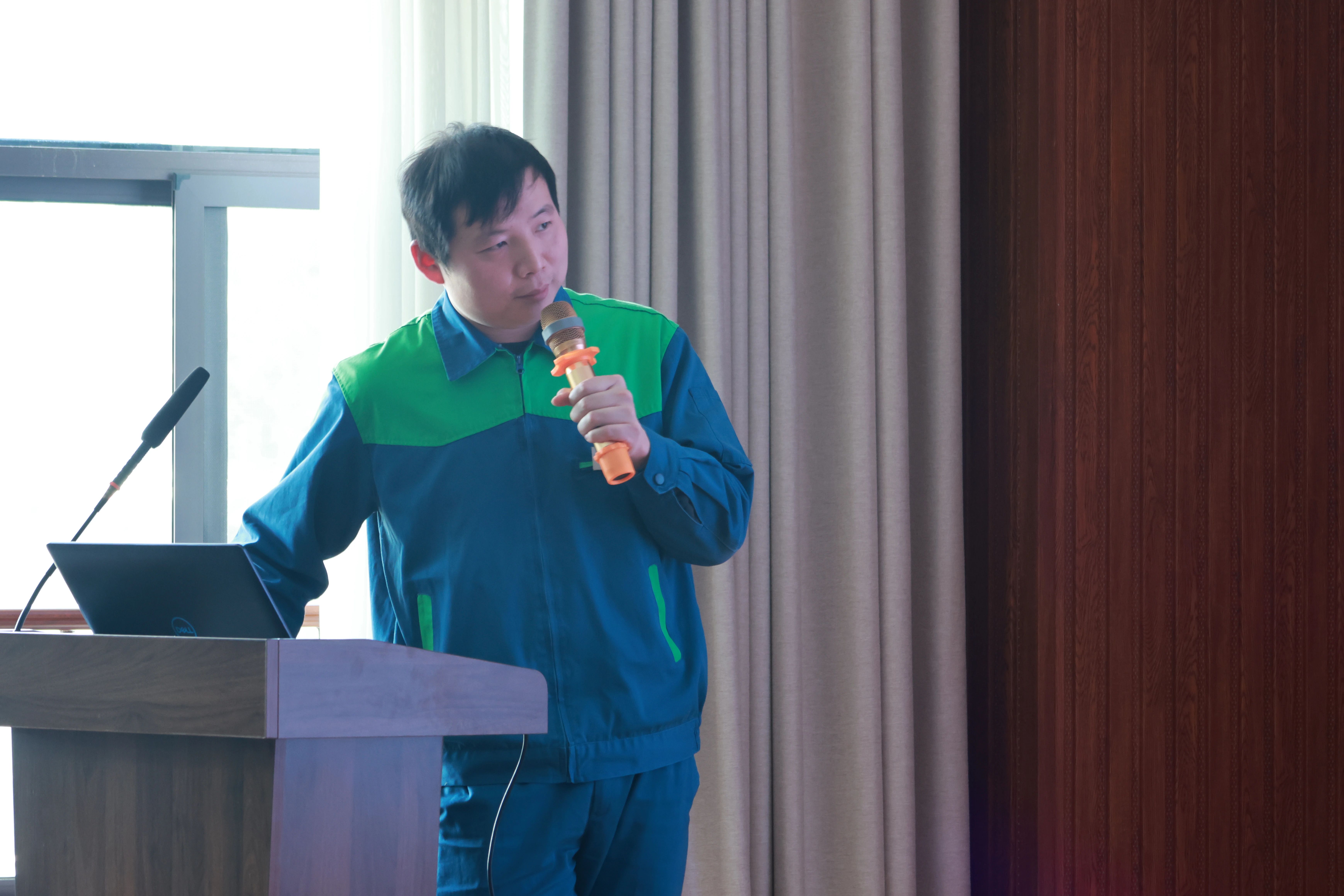 正在上传... fc2c6bded84d9703ed0931aae9ce4365.jpg